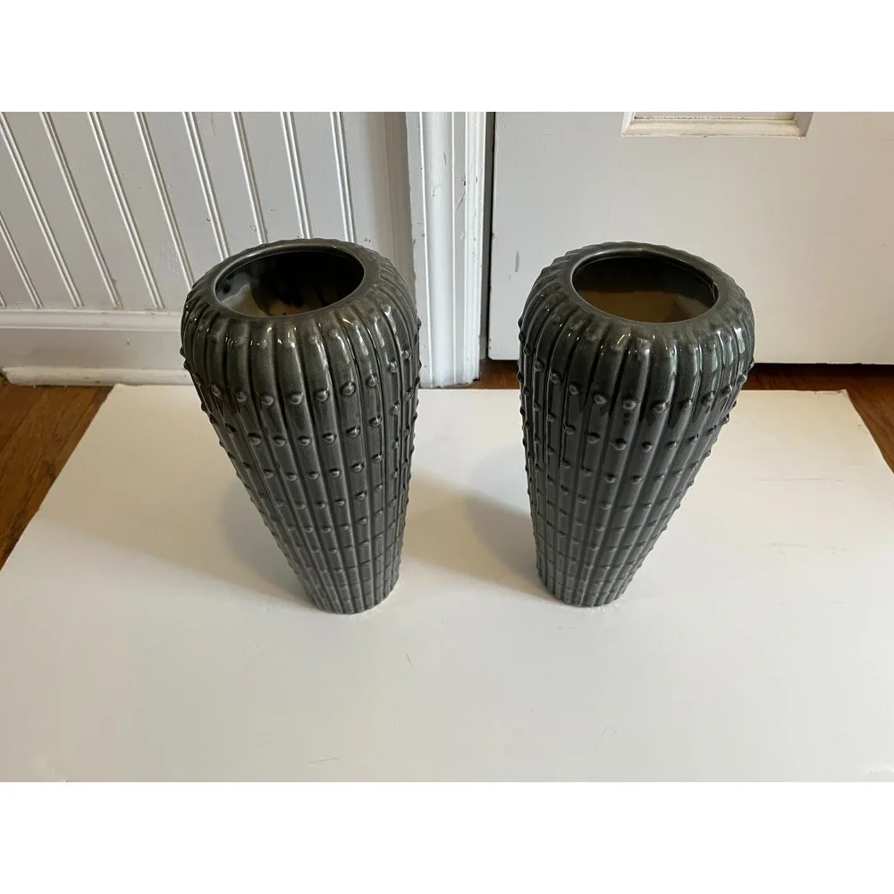 Dot Ceramic Gray GLAZE w/dots pair of Vases Home‎ Decor 10.5 in. tall